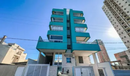 APARTAMENTO A 230 METROS PRAIA SEMI MOBILIADO