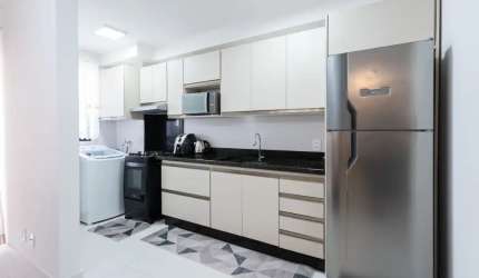 LINDO APARTAMENTO PERTINHO DA PRAIA