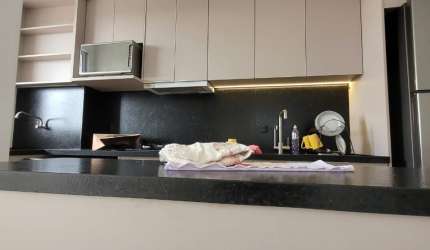 APARTAMENTO A 170 METROS DA PRAIA NO CENTRO DE BALNEARIO PIÇARRAS