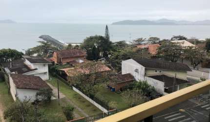 apartamento frente mar vista defenitiva centro de balneario piçarras