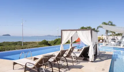 apartamento frente mar