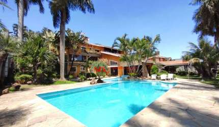 Casa com 7 dormitórios à venda, 841 m² por R$ 4.460.000,00 - Estância Santa Maria do Laranjal - Atibaia/SP