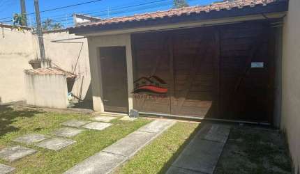 Casa com 2 dormitórios à venda no Jd. Jaqueira - Caraguatatuba-SP