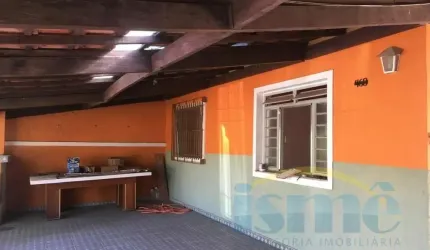 Casa c/ 4 dorm. + edícula fundos