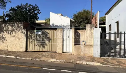 Casa para Venda em Brotas, São João Batista, 2 dormitórios, 1 suíte, 2 banheiros, 1 vaga