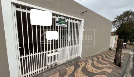 Casa para Venda em Brotas, Jardim São Paulo, 5 dormitórios, 1 suíte, 4 banheiros, 1 vaga
