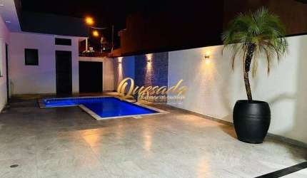 Casa térrea nova, à venda, 3 suítes, piscina, planejados, Condomínio Piemonte, Indaiatuba.
