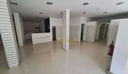 Salão comercial com ar-condicionado e moradia com 3 quartos, Jardim Itamaracá, Indaiatuba.