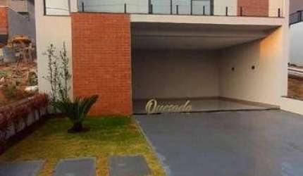 Casa assobradada nova, à venda, 3 dormitórios, 1 suíte, piscina, Condomínio Gran Reserve, Indaiatuba.