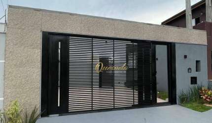 Casa térrea, nova, á venda, 3 dormitórios, 1 suíte, quintal, Jardim Belo Horizonte, Indaiatuba.