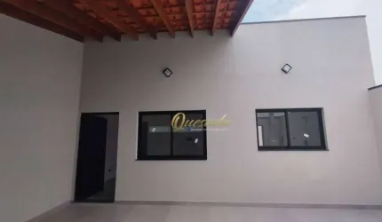 Casa térrea nova, à venda, 3 dormitórios, 1 suíte, piscina, Jardim Bom Sucesso, Indaiatuba.