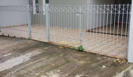Casa térrea, à venda, 3 dormitórios, 1 suíte, edícula, Vila de Todos os Santos, Indaiatuba.