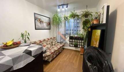 Vila Alpina! 2 quartos, 2 salas, 1 banheiro, 1 vaga de garagem - 40,00 m² de área.