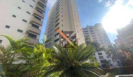 Apartamento c/ 3 quartos, 2 suítes e 3 vagas, 190m², à venda no Condomínio Edifício Solar dos Pássaros, no Vila Uberabinha,