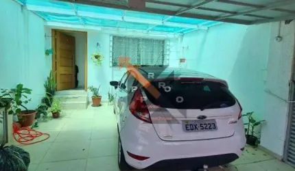 CASA NA MOOCA COM 2 DORMITÓRIOS-QUINTAL E CHURRASQUEIRA-LOCALIZAÇÃO PRIVILEGIADA