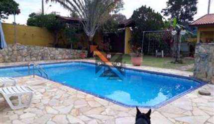 CASA - SOBRADO - CHACARA - SÍTIO EM CONDOMINIO VILLA DOM PEDRO  ATIBAIA - 1000M² COMPOSTOS POR AMPLA CASA COM 3 SUÍTES - PISCINA - ÁREA GOURMET