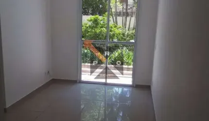VILLAGIO PARADISO LINDO APTO TÉRREO COM PLANTA BEM DISTRIBUÍDA EM 2 DORMS SENDO 1 SUÍTE 1 VAGA DE GARAGEM-CONDOMÍNIO OFERECE LAZER COMPLETO
