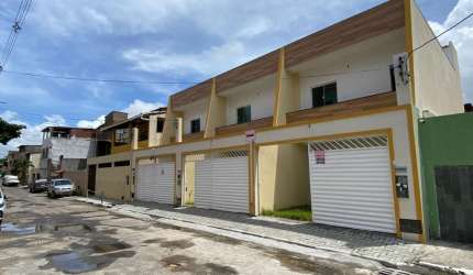 Casa 4/4 Com Suíte Master
