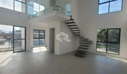 Loft duplex no Portal do Ribeirão