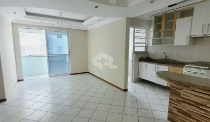 APARTAMENTO COM DOIS DORMITÓRIOS EM BARREIROS, SÃO JOSÉ/SC
