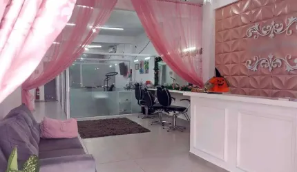 Oportunidade, salao comercial, na Rua Honduras, proximo da Av. Kennedy, Aceita apartamento como parte de pagamento, venha conferir!!!!!