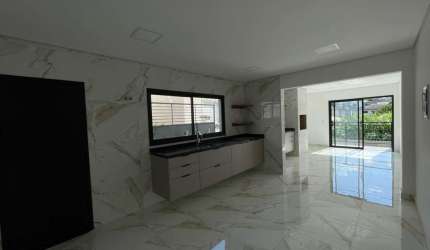 Casa 3 dormitórios para Locação em Atibaia, Jardim do Lago, 3 dormitórios, 3 suítes, 4 banheiros, 2 vagas