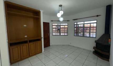 Casa 2 dormitórios para Locação em Atibaia, Jardim do Lago, 3 dormitórios, 1 suíte, 2 banheiros, 2 vagas