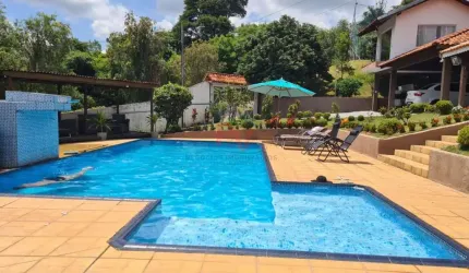 Casa de Campo para Locação em Atibaia, Rio abaixo, 3 dormitórios, 1 suíte, 3 banheiros, 4 vagas