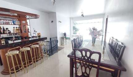 Duplex no Centro a Venda