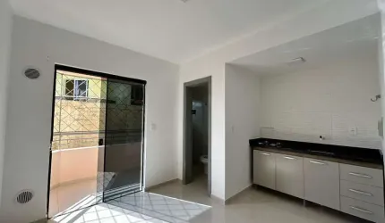 Apartamento para Locação de Fundos