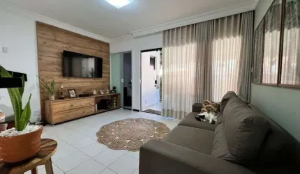 Casa em Stella Maris com 3|4, 02G e 100M²