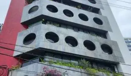 Apartamento na Centenário com 4|4, 02G e 156M²