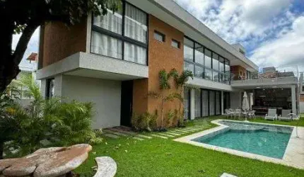 Casa Alto Padrão em Guarajuba com 5|4, 04G e 360M² e Terreno 600M²