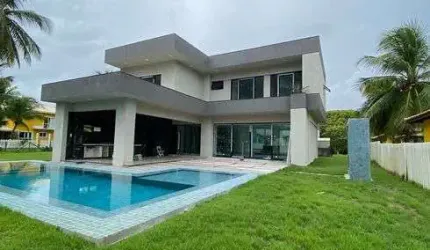 Casa em Busca Vida com 4|4, 04G e 700M² | Terreno 1790M²