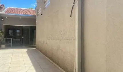 Casa Padrão em São José do Rio Preto
