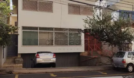 CASA NO CENTRO