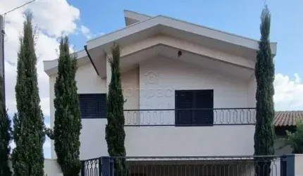Casa Sobrado em Bálsamo
