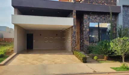 Casa Condomínio