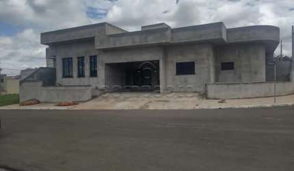 Casa Condomínio