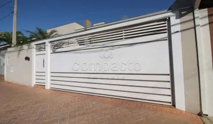 Casa Padrão em Mirassol
