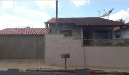 Casa Padrão em Cedral
