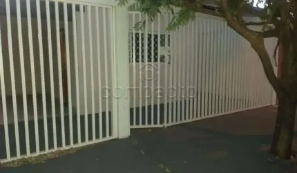 Casa Padrão em São José do Rio Preto
