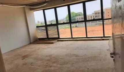 Comercial Sala/Loja Condomínio em São José do Rio Preto