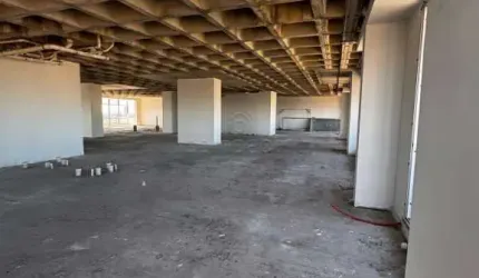 Comercial Sala/Loja Condomínio em São José do Rio Preto