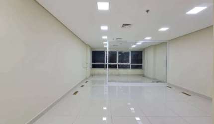 Comercial Sala/Loja Condomínio em São José do Rio Preto
