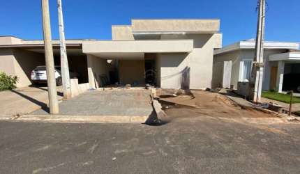 Casa Térrea, 3 quartos, Condomínio Bella Vitta - Bady Bassit/SP