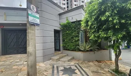 Comercial Casa em São José do Rio Preto