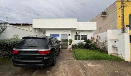 Comercial Casa em São José do Rio Preto