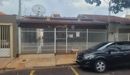 Casa Comercial