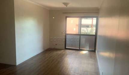 Apartamento com 3 Quartos para alugar - Pantheon